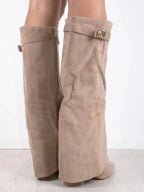 Chic High-Rise Boots for Women | Elegant Style & Optimal Comfort